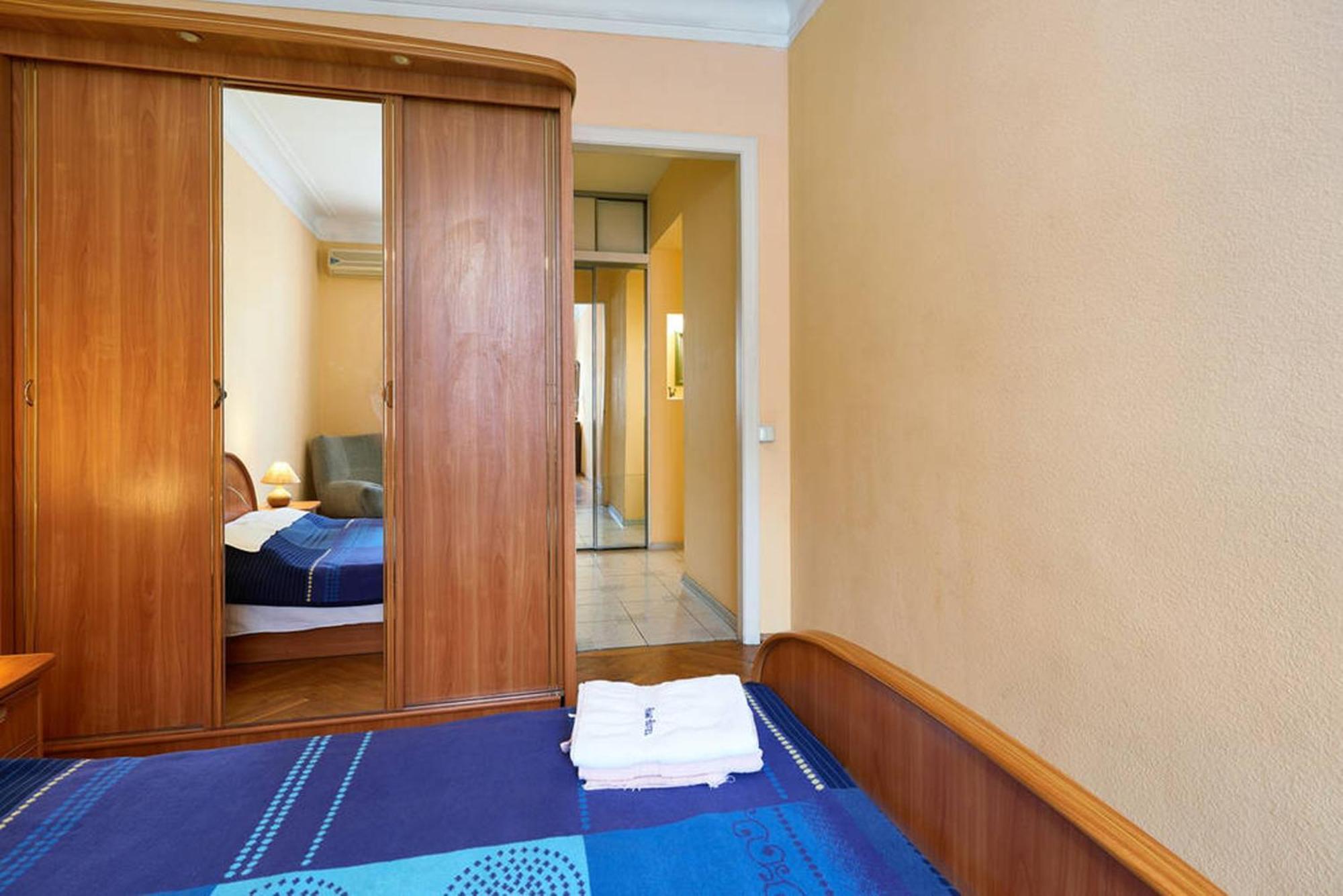 Home Hotel Apartments On Khreshchatyk Area Kyiv Exterior foto