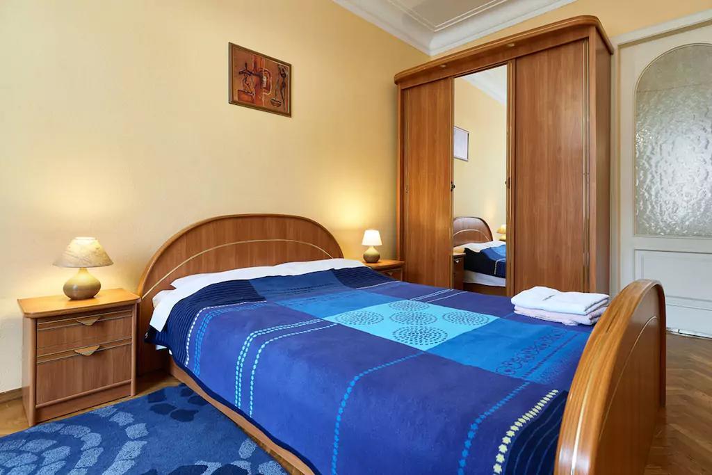 Home Hotel Apartments On Khreshchatyk Area Kyiv Exterior foto