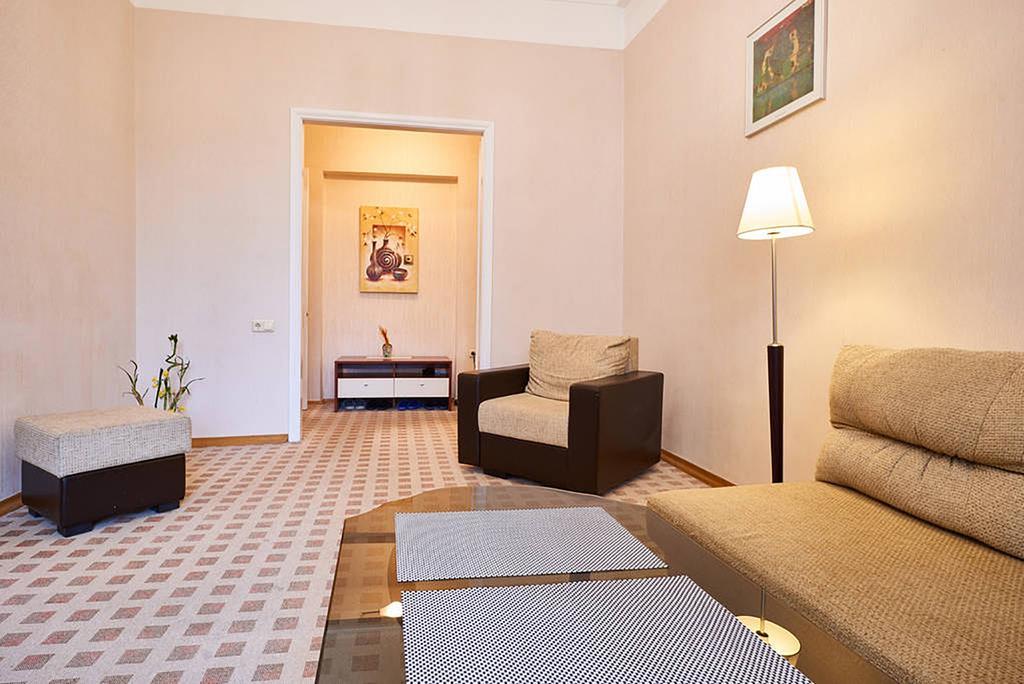 Home Hotel Apartments On Khreshchatyk Area Kyiv Exterior foto
