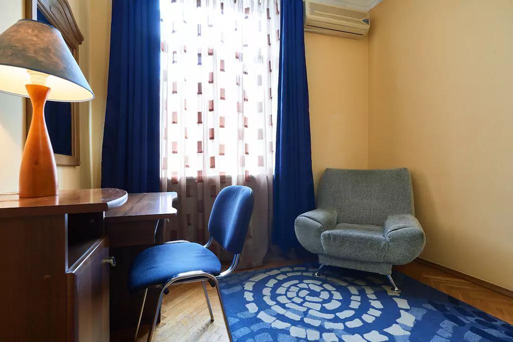 Home Hotel Apartments On Khreshchatyk Area Kyiv Exterior foto