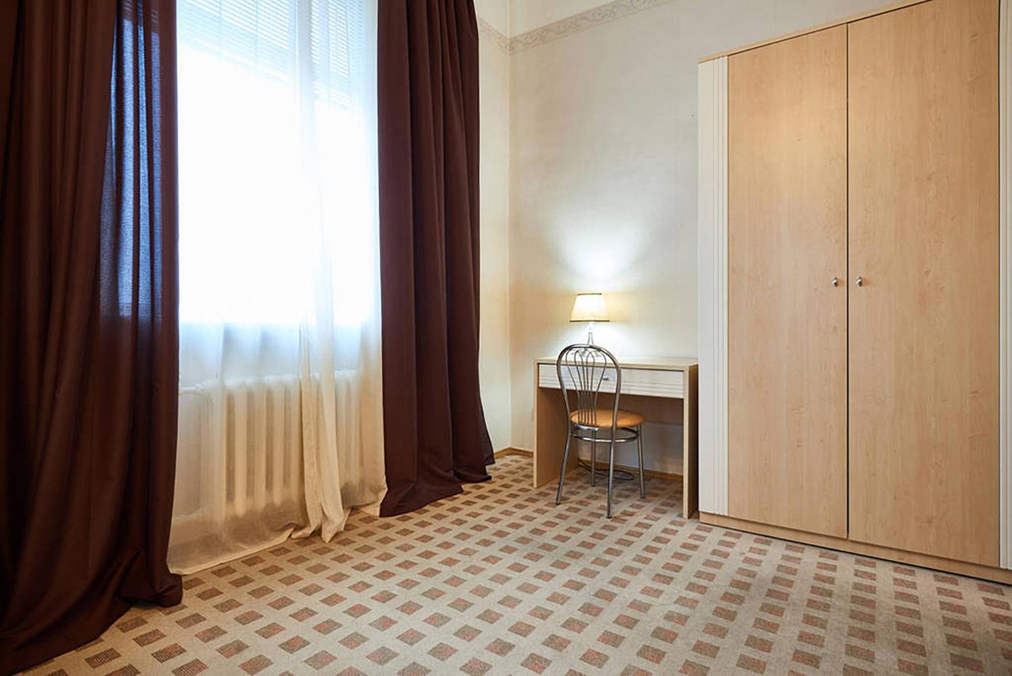 Home Hotel Apartments On Khreshchatyk Area Kyiv Exterior foto